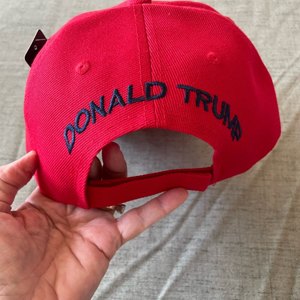 DC Red Embroidered Cap - Picture 2 of 3